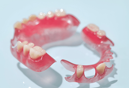 Who Is Eligible for Dentures?